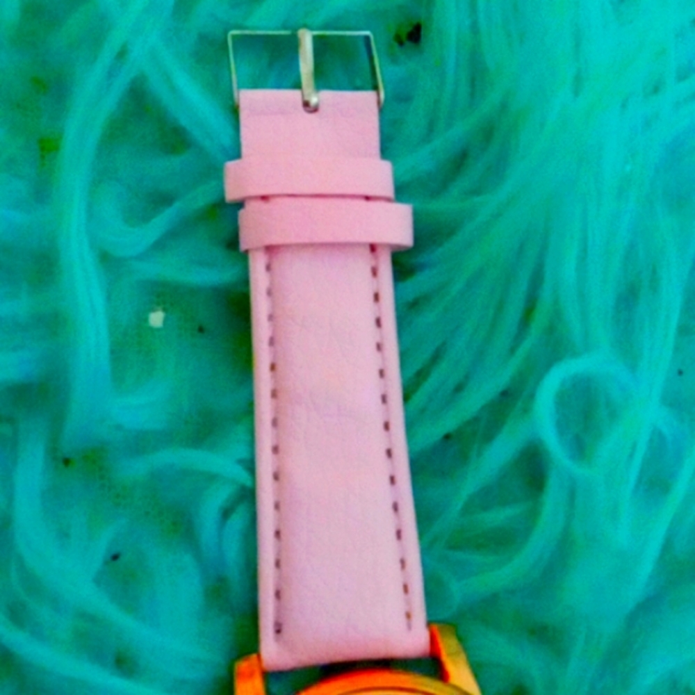 Two watches ⌚ for child or adult lady's - Picture 5 of 12